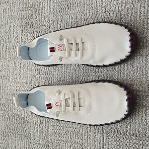 Ladies Cozy Soft Loafers (White) Size 8.5 US/41 European